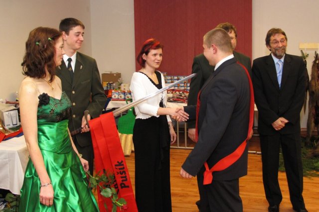 Ples_4_C_CLA_Trutnov_5_2_2011 (34)